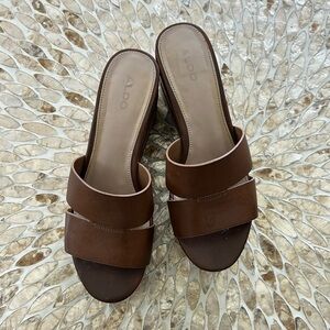 Aldo wedges